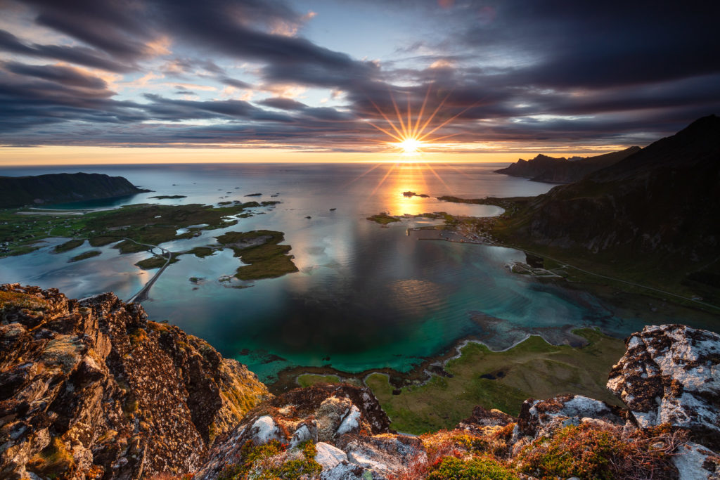 voyage photo en norvège, dans les îles lofoten, avec le soleil de minuit